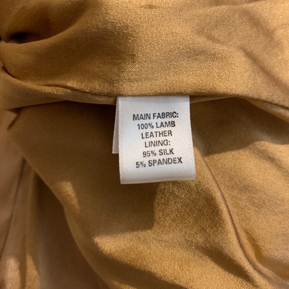 St. John Ruffle collar lambs leather jacket size 6 - Picture 5 of 5